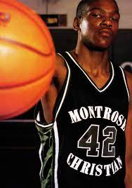 Kevin Durant In High School Thunder Basketball Football And Basketball Basketball Jones