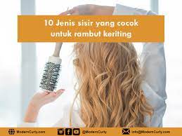 Sikat bundar ini dibuat dengan bulu babi dan teknologi nano ionik yang membantu mengurangi keriting dan menambah kilau. 10 Jenis Sisir Terbaik Yang Cocok Untuk Rambut Keriting Anda