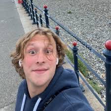 Meet some of our graduating physics Buffs