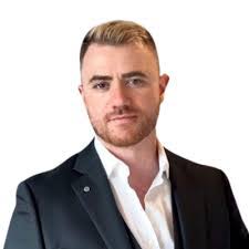 Sean Cornelius's Instagram, Twitter & Facebook