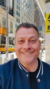 Jimmy Lincoln's Instagram, Twitter & Facebook