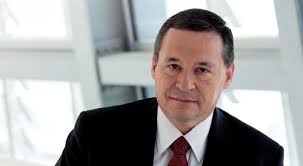 Ángel Simón deja la presidencia de Agbar, dueña de Canaragua