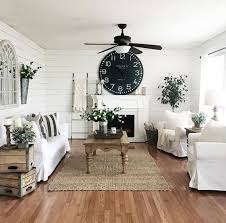 Nice 39 Simple Rustic Farmhouse Living Room Decor Ideas Farmhouse Decor Living Room Modern Farmhouse Living Room Decor Farm House Living Room