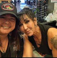 Vickie Newcomb's Instagram, Twitter & Facebook