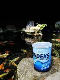 Ikan koi merupakan ikan yang membutuhkan ruang untuk bergerak berbas sehingga bisa tu7mbuh dengan. Cat Kolam Ikan Koi Indeks Warna Hitam 0 8lt Campuran Air Stok Ready Shopee Indonesia