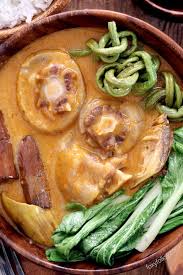 Kare Kare Oxtail Tripe Stew In Peanut Sauce Recipe Pork And Beef Recipe Oxtail Kare Kare