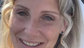 Jen Logan, Founder of Jenz Journeys: THE BENEFITS OF TRAVEL FOR MENTAL  HEALTH