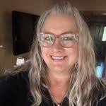 Monique Downing's Instagram, Twitter & Facebook