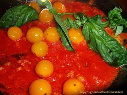 Yellow Cherry And San Marzano Tomato Basil And Garlic Sauce Food Obsession Cook Up A Storm A Food