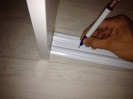 Comment poser la nouvelle porte coulissante ? Comment Installer Des Portes De Placard Coulissantes Aupetitbricoleur Fr