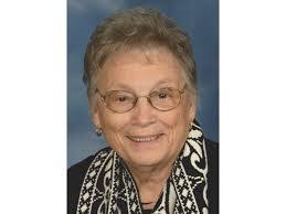 Evelyn Pugh's Instagram, Twitter & Facebook