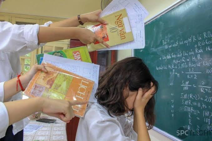 Áp Lực Học Tập Ảnh Hưởng Đến Trẻ Như Thế Nào?