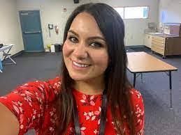 Lisa Moe's Instagram, Twitter & Facebook