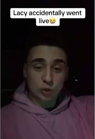 Cómo fusionar transmisiones en Twitch desde el móvil