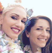 Gwen Stefani shocks with photo of rarely-seen sister Jill