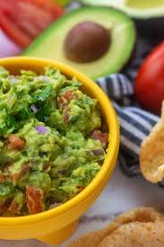 Funnily enough, before i wrote down this recipe, i had never actually measured out the ingredients for this easy guacamole recipe. The Best Keto Guacamole Recipe That Low Carb Life