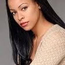 Nicki Davis's Instagram, Twitter & Facebook