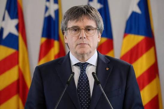 🇪🇺⚖️ Puigdemont, más cerca de volver a España sin paripés y sin esconderse en maleteros: Europa avala la amnistía 🔗 https://www.portaldecadiz.com/otras-noticias/165140-puigdemont-mas-cerca-de-volver-a-espana-sin-paripes-y-sin-esconderse-en ...