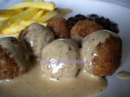 Boulettes De Viande A La Suedoise Sauce A La Creme Comme Chez Ikea Les Delices De Mimm Recettes De Cuisine Boulette De Viande Cuisine Et Boissons