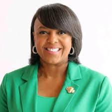 Tammy Buckner's Instagram, Twitter & Facebook