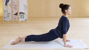 Jun 08, 2021 · die tage im homeoffice sind hoffentlich bald gezählt und damit auch das ewige sitzen. Das Kleine Asana Lexikon Die Wichtigsten Asanas