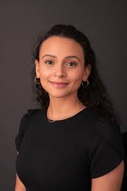 Eva Quinones's Instagram, Twitter & Facebook