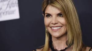 Aunt becky (lori loughlin) from 'full house' is going to jail. Full House Fans Upset By News Of Lori Loughlin S Alleged Involvement In College Admissions Scheme Abc7 San Francisco