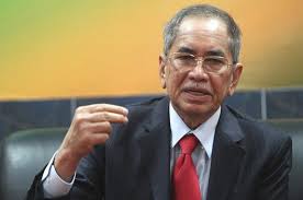 Menterinya, datuk seri wan junaidi tuanku jaafar berkata, perbadanan nasional (pns) selaku agensi di bawah medac harus berlari bersama usahawan bagi mencapai dasar keusahawan nasional (dkn) 2030 dengan matlamat membantu negara melahirkan rakyat berpendapatan tinggi. Sekarang Baru Pandai Nak Bercakap Wan Junaidi Tegur Palanivel Semasa Mstar
