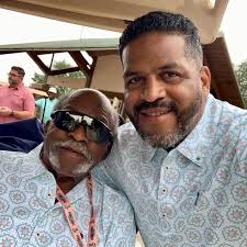 fathersonlove #eltiante #redsox #family #teamtiant