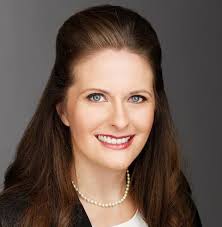 Lora Hendrickson, Real Estate Agent