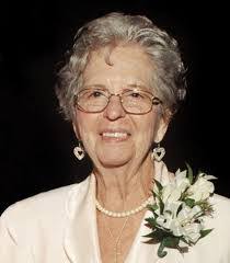 Laura Rager's Instagram, Twitter & Facebook