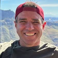 Chris Binns's Instagram, Twitter & Facebook