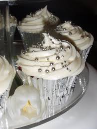 Pin By Lisa Martin On Food Silver Cupcakes Dessert For Dinner Silver Wedding Anniversary Party
