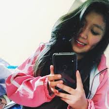 Lila Omayra (@lila_omayra)