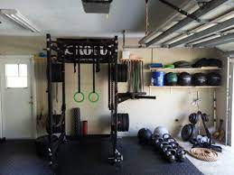 Creating a garage gym doesn't have to be expensive. Turning Your Garage Into A Home Gym Yeg Fitness