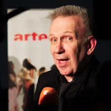 Découvrez toute l'actualité de l'enfant terrible de la mode jean paul gaultier : Jean Paul Gaultier Wikipedia