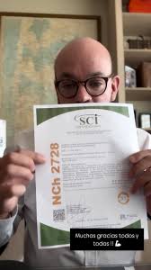 La Corporación CATIM representada por Freddy Venegas: Coordinador Técnico y  Director de Desarrollo y Vinculación con el Medio y en compañía de Adrián  Aguilera: Director de Instituto Grupo Palermo Chile firmaron un