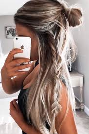 Five Minute Gorgeous And Easy Hairstyles Lovehairstyles Com Hair Styles Easy Hairstyles For Long Hair Festival Hair