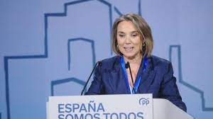Cuca Gamarra ve "decadencia" y "corrupción sistémica" en el PSOE