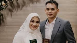 Lihat ide lainnya tentang pakaian wanita, model baju wanita, model pakaian wanita. Https Netral News Tebar Optimisme Blibli Ajak Seniman Drakor Jadi Brand Ambassador Html 2021 02 05t14 08 38z Https Foto Wartaekonomi Co Id Files Arsip Foto 2019 05 28 Bliblicom 114931 Big Jpg Https Netral News Djokovic Kalah Keren Dalam