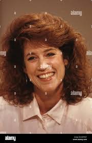 Molly Cheek's Instagram, Twitter & Facebook