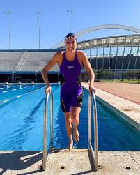 Her last victories are the women's 100 m breaststroke during the fina swimming world cup 25m in. Tatjana Schoenmaker Trschoenmaker Twitter