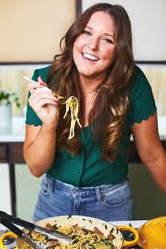 نتیجه جستجوی لغت [housewife] در گوگل