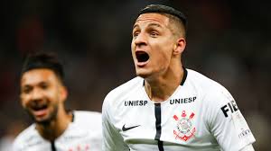 Guilherme antonio arana lopes (born 14 april 1997), known as guilherme arana, is a brazilian professional footballer who plays as a left back. Laliga Sevilla Capture Corinthians Guilherme Arana Goal Com