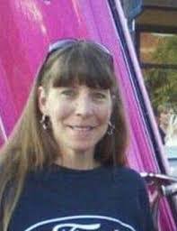 Lori Hastings's Instagram, Twitter & Facebook