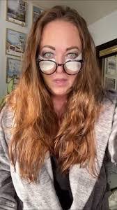 Erin Pierson's Instagram, Twitter & Facebook