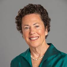 Lela Love's Instagram, Twitter & Facebook