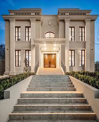 17 Prodigious Classic Home Exterior Dream Houses That Easy To Make Facade House Classic House House Designs Exterior