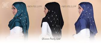 Noor memulakan bisnes tudung pada tahun 2014 di mana perniagaannya semakin pesat membangun sehingga mempunyai lebih daripada 400 stokis dari dalam dan luar negara termasuklah brunei, singapura, australia dan amerika. Shawl Murah Malaysia Beli Hijab Dan Tudung Mypapillon Di Online Tudung Store Malaysia Mypapillon