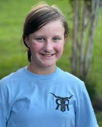 Shannon Dechant's Instagram, Twitter & Facebook